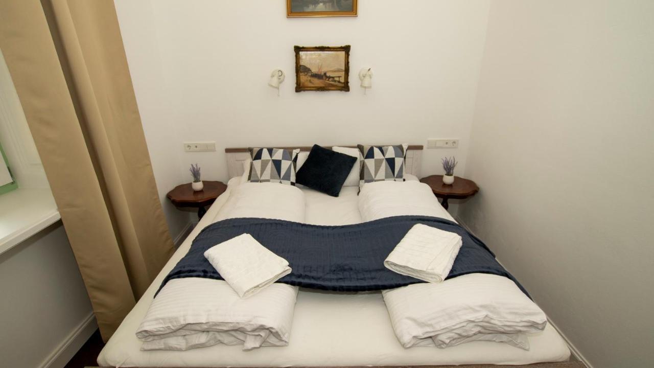 Kira Panzio Bed & Breakfast Lengyeltoti Dış mekan fotoğraf