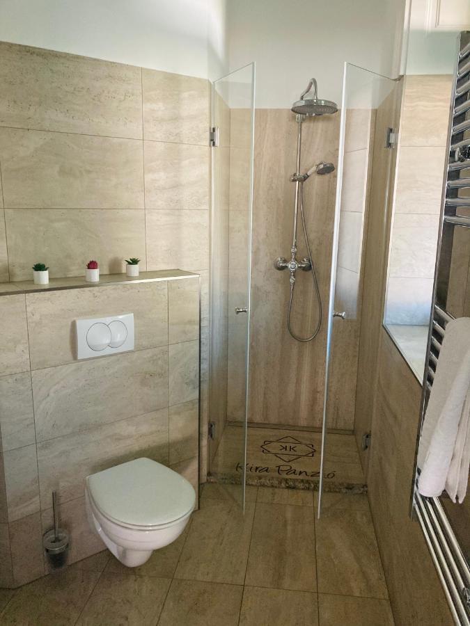 Kira Panzio Bed & Breakfast Lengyeltoti Dış mekan fotoğraf