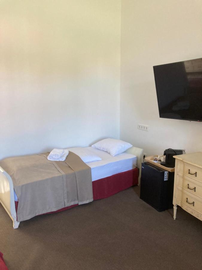 Kira Panzio Bed & Breakfast Lengyeltoti Dış mekan fotoğraf