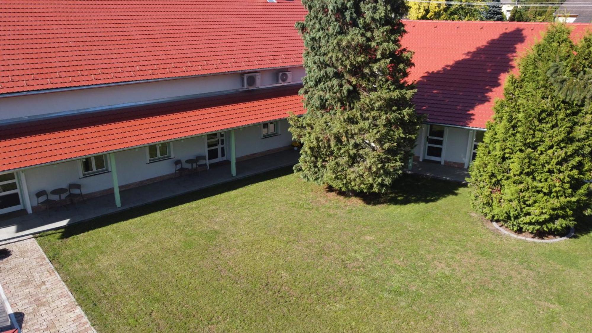 Kira Panzio Bed & Breakfast Lengyeltoti Dış mekan fotoğraf